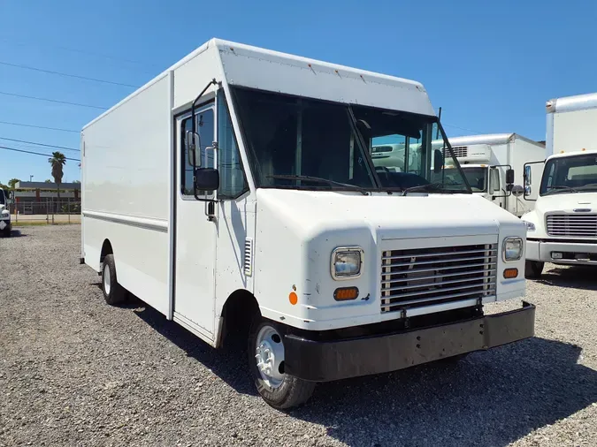 2017 FORD MOTOR COMPANY E-350 UTILIMASTER