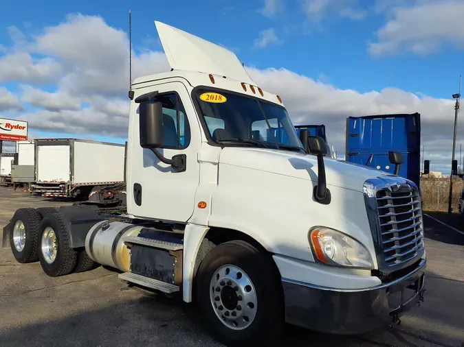 2018 FREIGHTLINER/MERCEDES CASCADIA 125