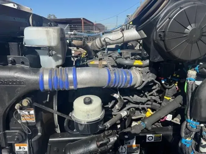 2020 Peterbilt 337