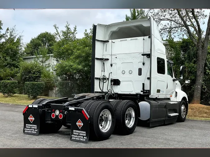 2022 INT LT625 6x4