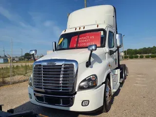 2019 FREIGHTLINER CASCADIA 125