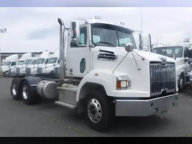 2021 WESTMOR INDUSTRIES, LLC 4700SB
