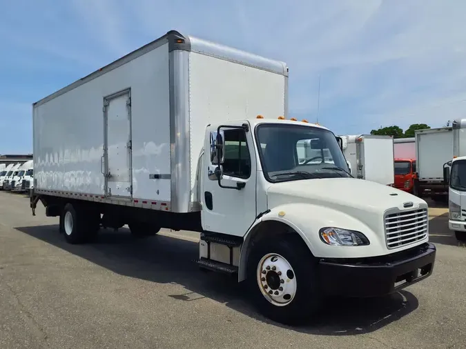 2019 FREIGHTLINER M2 106