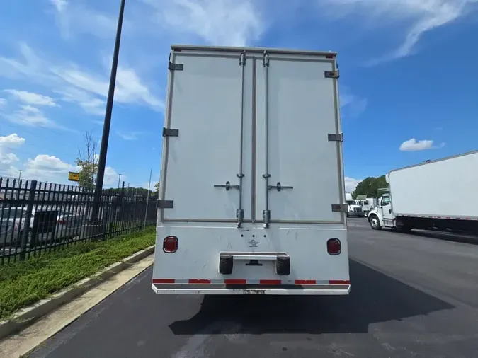 2021 FREIGHTLINER/MERCEDES M2 106