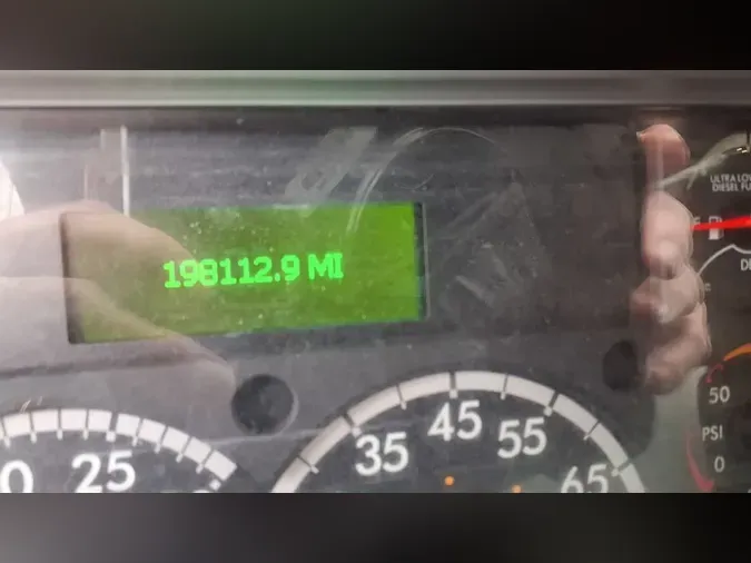 2018 FREIGHTLINER/MERCEDES M2 106