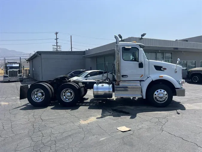 2020 Peterbilt 567