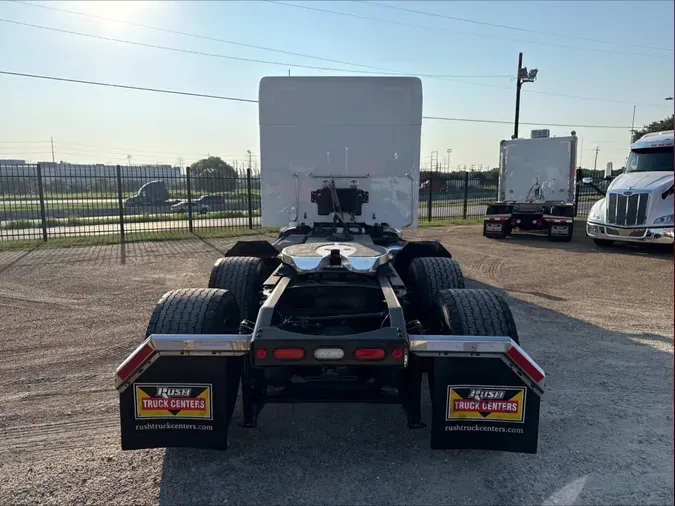 2024 Peterbilt 579