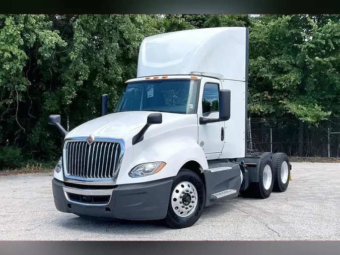 2022 INT LT625 6x45dd92d2267af4567bb43ae4498996356