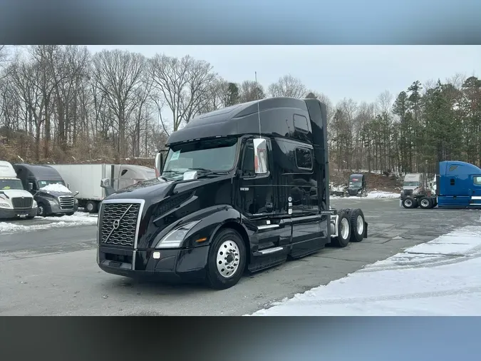 2023 Volvo VNL860