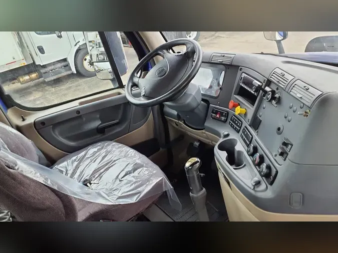 2020 FREIGHTLINER/MERCEDES CASCADIA 125