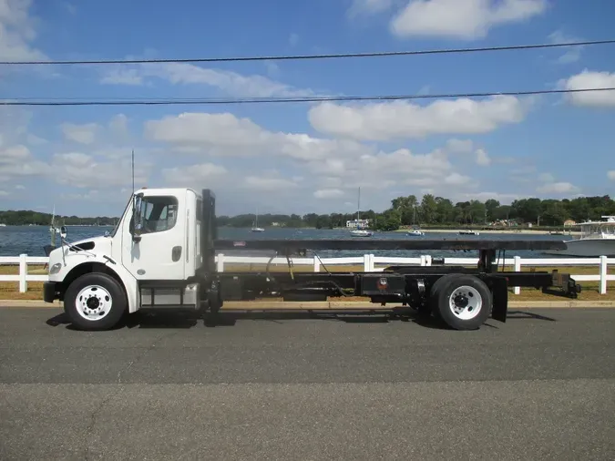 2014 FREIGHTLINER M2