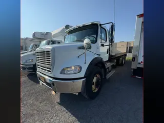 2017 FREIGHTLINER/MERCEDES M2-112