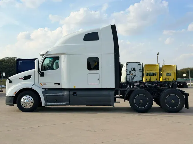 2021 Peterbilt 579