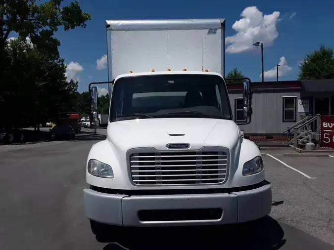 2019 FREIGHTLINER M2 106