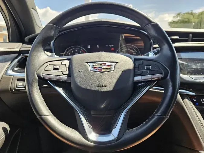 2021 Cadillac XT6