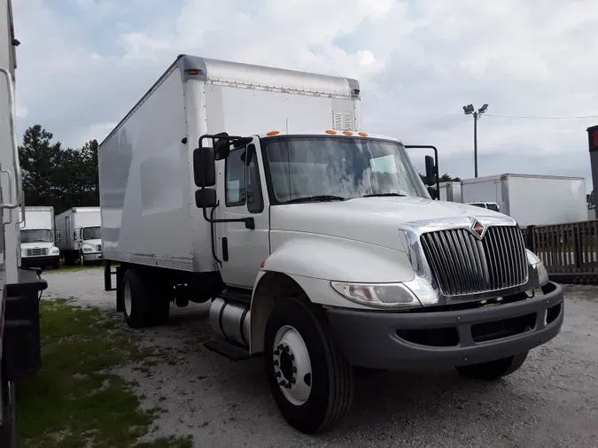 2018 NAVISTAR INTERNATIONAL 4300