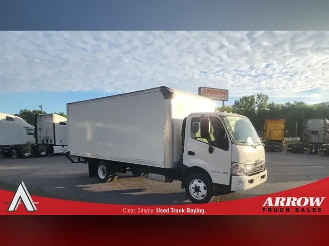 2019 HINO 195