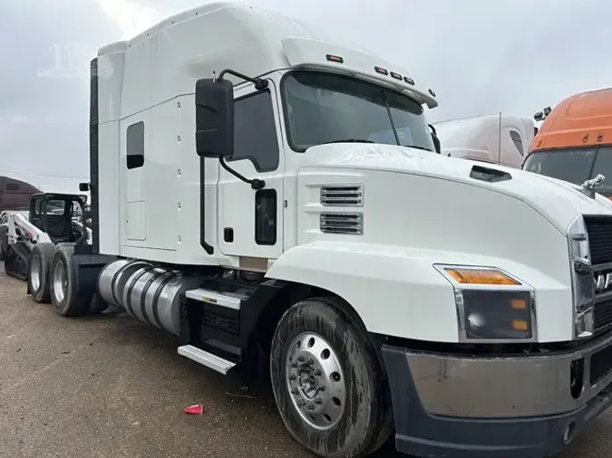 2020 MACK ANTHEM 64T