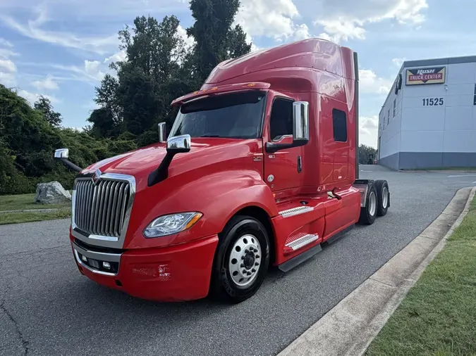 2019 International LT625