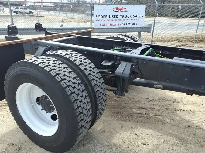 2019 FREIGHTLINER/MERCEDES M2 1065df00ae1ace0b485b06735f848c49c7a