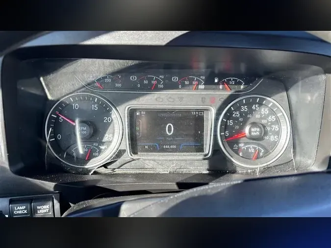 2020 INTERNATIONAL RH613