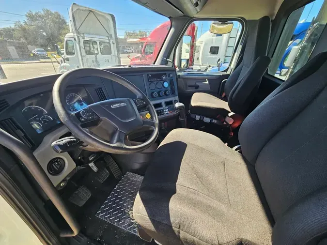 2021 FREIGHTLINER/MERCEDES NEW CASCADIA PX12664