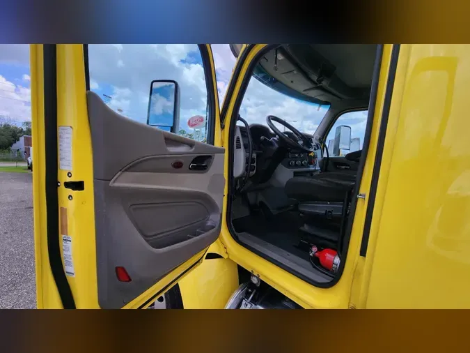 2021 Peterbilt 579