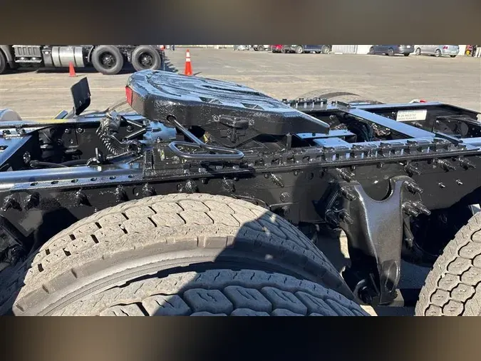 2018 INTERNATIONAL RH613