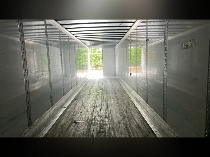 2014 Hyundai VC2530152-JS