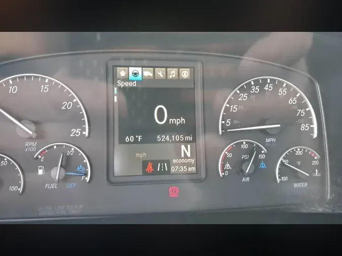 2020 Freightliner Cascadia 126