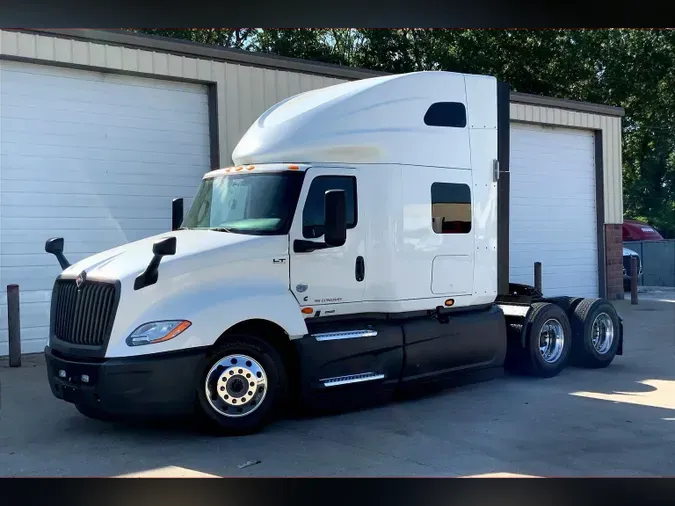 2021 INT LT625 6x4