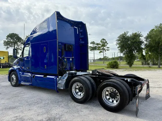 2022 Peterbilt 579
