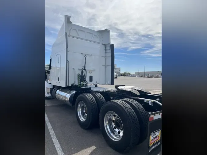 2022 Peterbilt 579