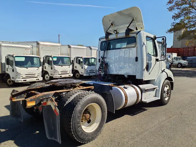 2017 FREIGHTLINER/MERCEDES M2-112