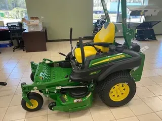 2022 John Deere Z915E