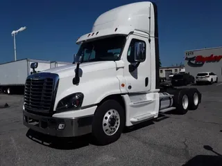 2018 FREIGHTLINER CASCADIA 125