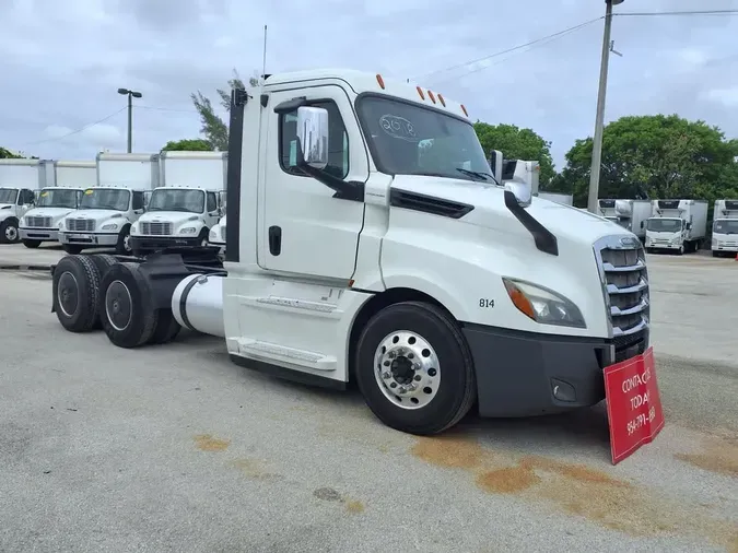 2018 FREIGHTLINER NEW CASCADIA PX12664