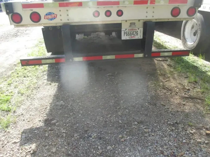 2015 UTILITY TRAILERS FS2CHA 48/1025e134d7896a69a0a64d03f22ced75744