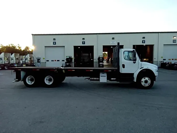 2015 Freightliner M2