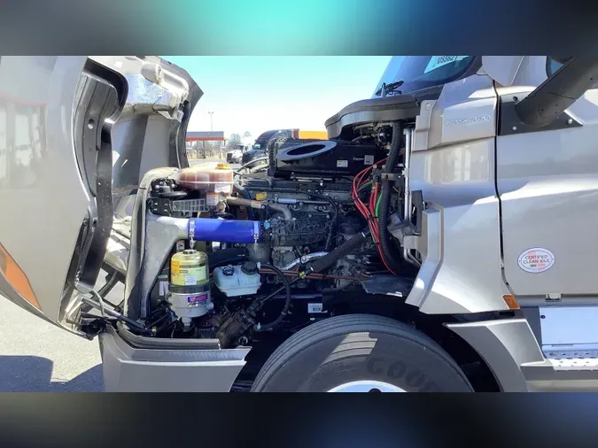 2024 Freightliner Cascadia 126