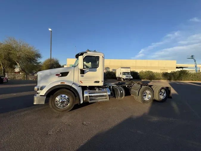 2018 Peterbilt 567