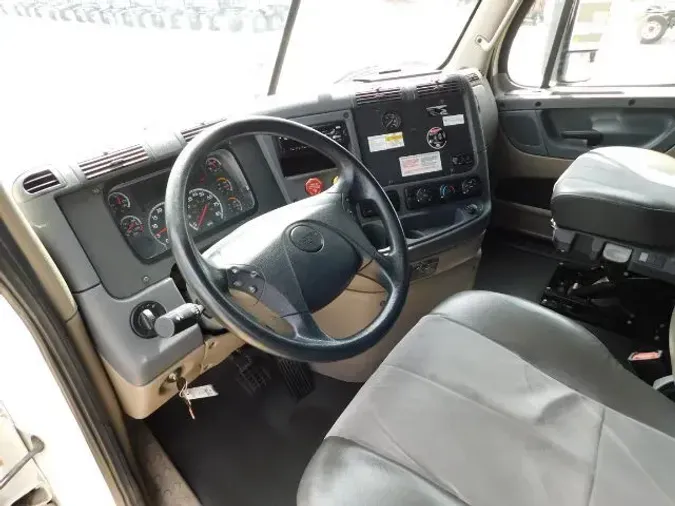 2019 Freightliner Cascadia 125