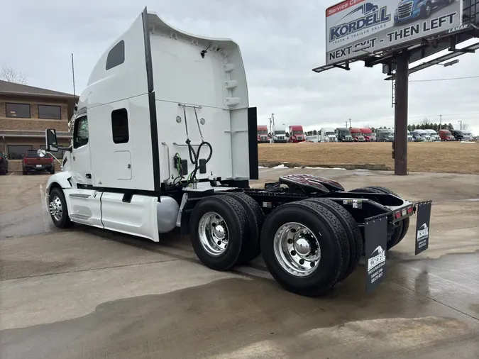 2022 PETERBILT 579