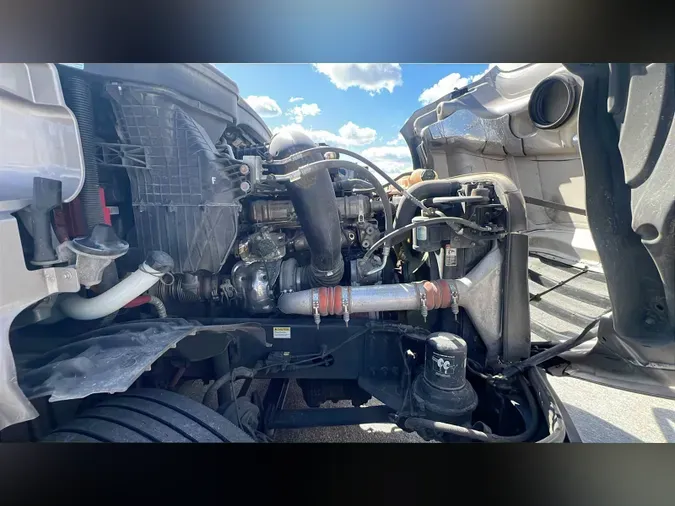 2025 Freightliner Cascadia 126