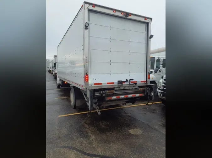 2020 FREIGHTLINER/MERCEDES M2 106