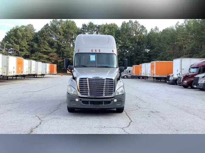 2016 Freightliner Cascadia