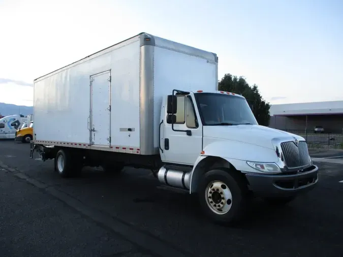 2018 NAVISTAR INTERNATIONAL 4300