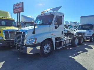 2018 FREIGHTLINER/MERCEDES CASCADIA 125