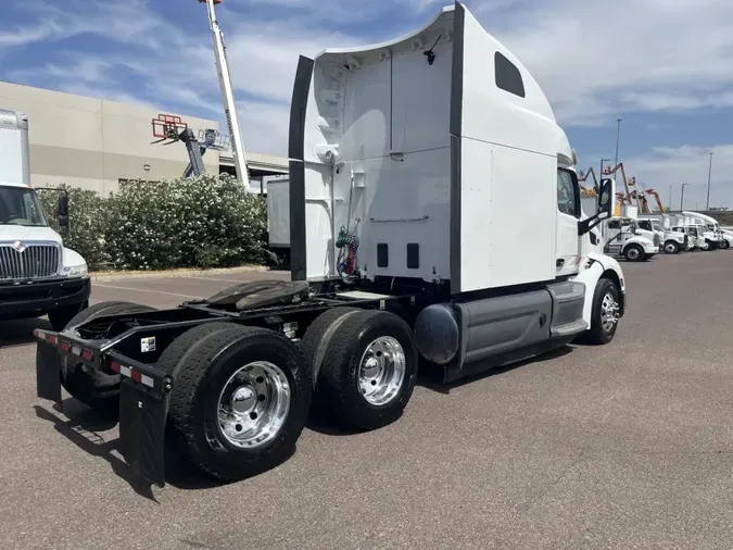 2021 Peterbilt 579