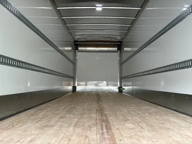 2026 MACK MD MD6 Wabash 26X103X102 NG5e350145765924f1ba8992498114c3f4
